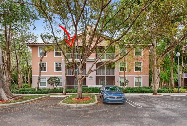 $169,000 | 6890 West Sample Road, Unit 6890, Pompano Beach, FL 33063