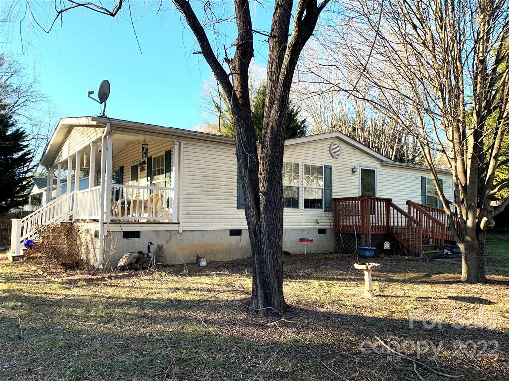 561 Bee Tree Road Swannanoa, NC 28778 - Photo 1 of 18 Gallery Image 1