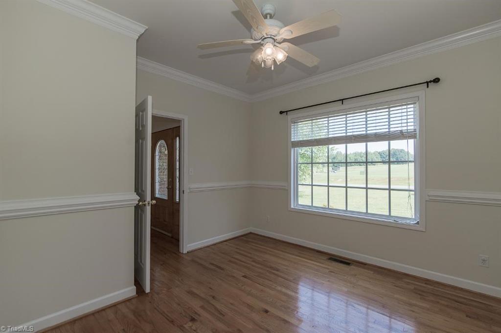 424 Laurel Ridge Lane Lexington, NC 27295 - Photo 7 of 26 Gallery Image 7