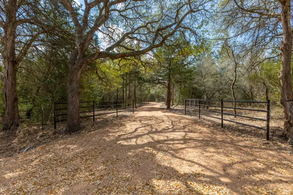$217,500 | 1956-tract #2) Baca Loop, Flatonia, TX 78941