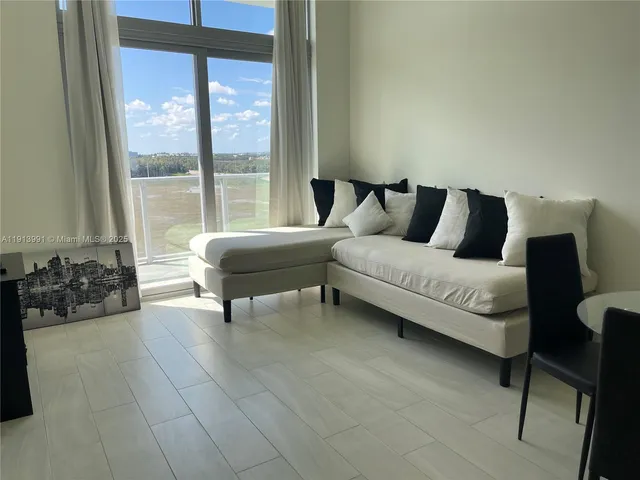 $3,200 | 2000 Metropica Way, Unit 605, Sunrise, FL 33323