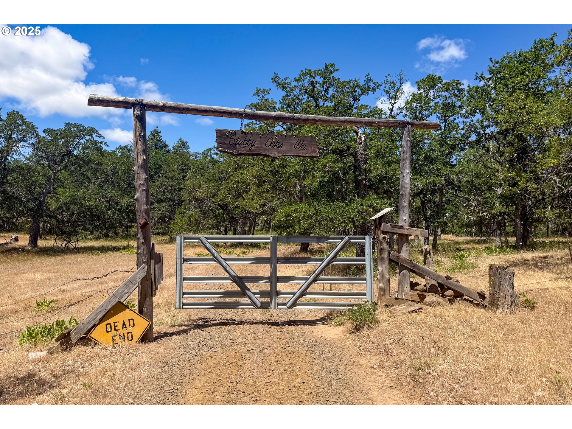 4143200000600 4143200000600th Lyle, WA 98635 - Photo 3 of 27 a view of a swimming pool with a bench and trees