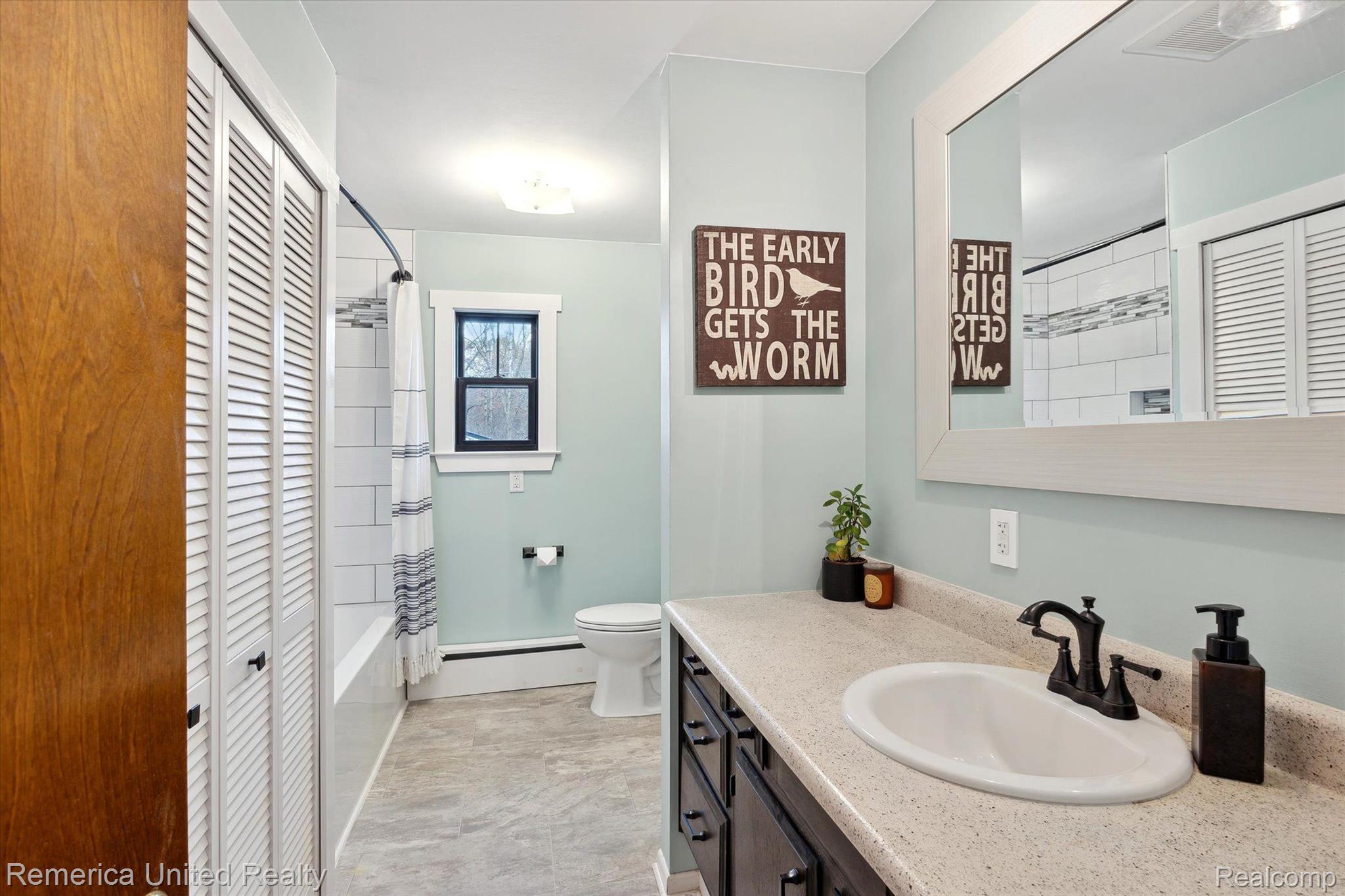 6051 Dutcher Road Howell, MI 48843 - Photo 16 of 42 Gallery Image 16