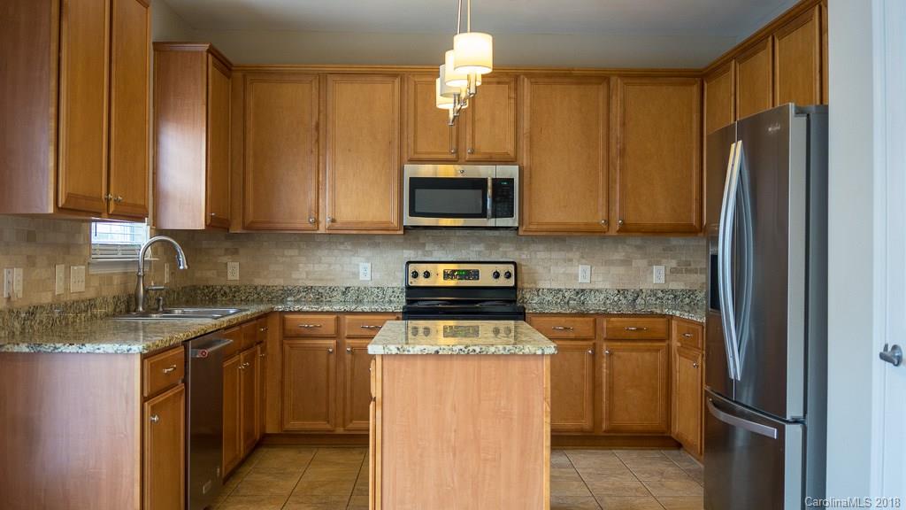 1022 Reigate Road, Unit 103 Charlotte, NC 28262 - Photo 6 of 21 Gallery Image 6