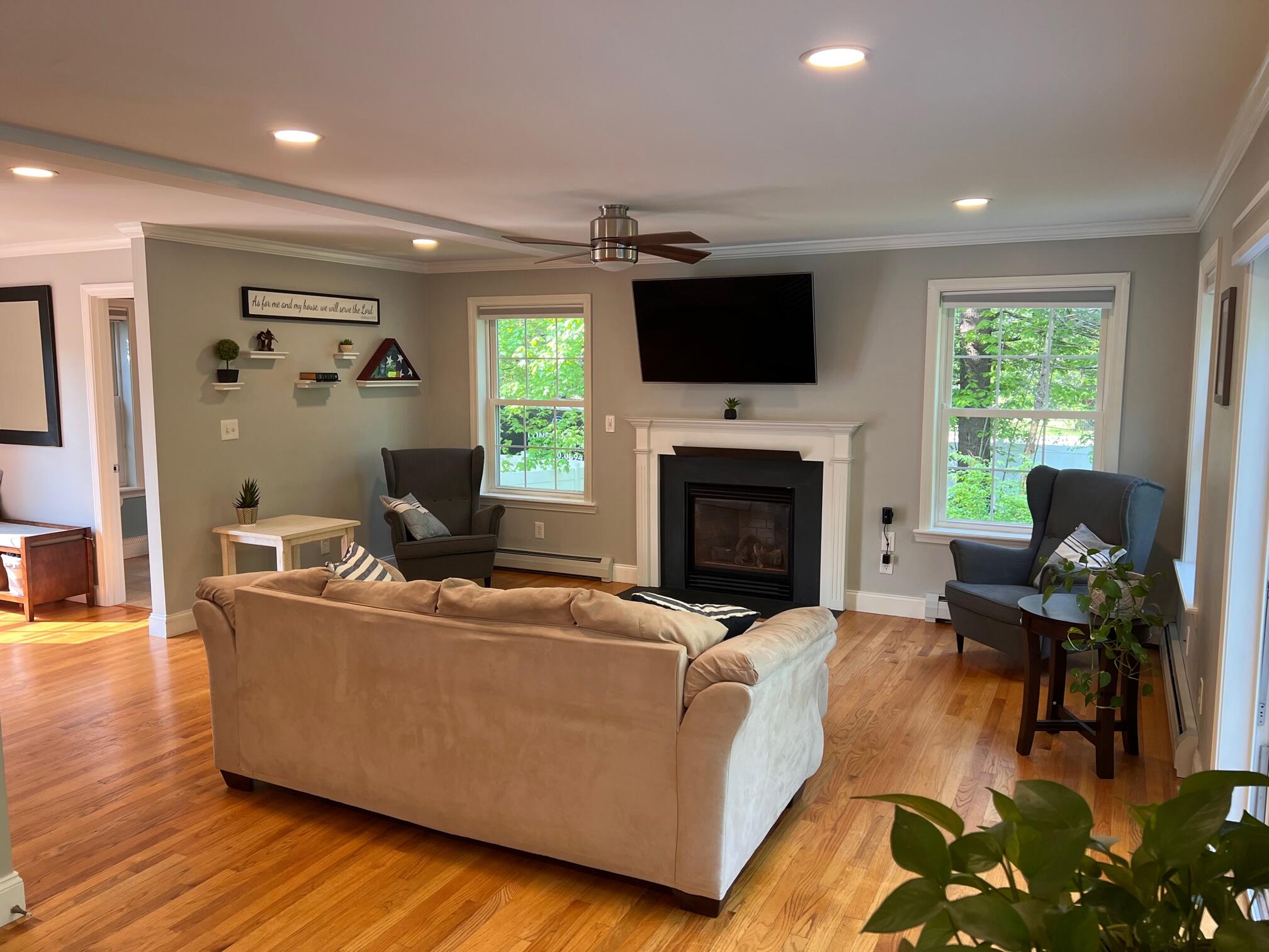 2 Richard's Way Saco, ME 04072 - Photo 9 of 44 Living room