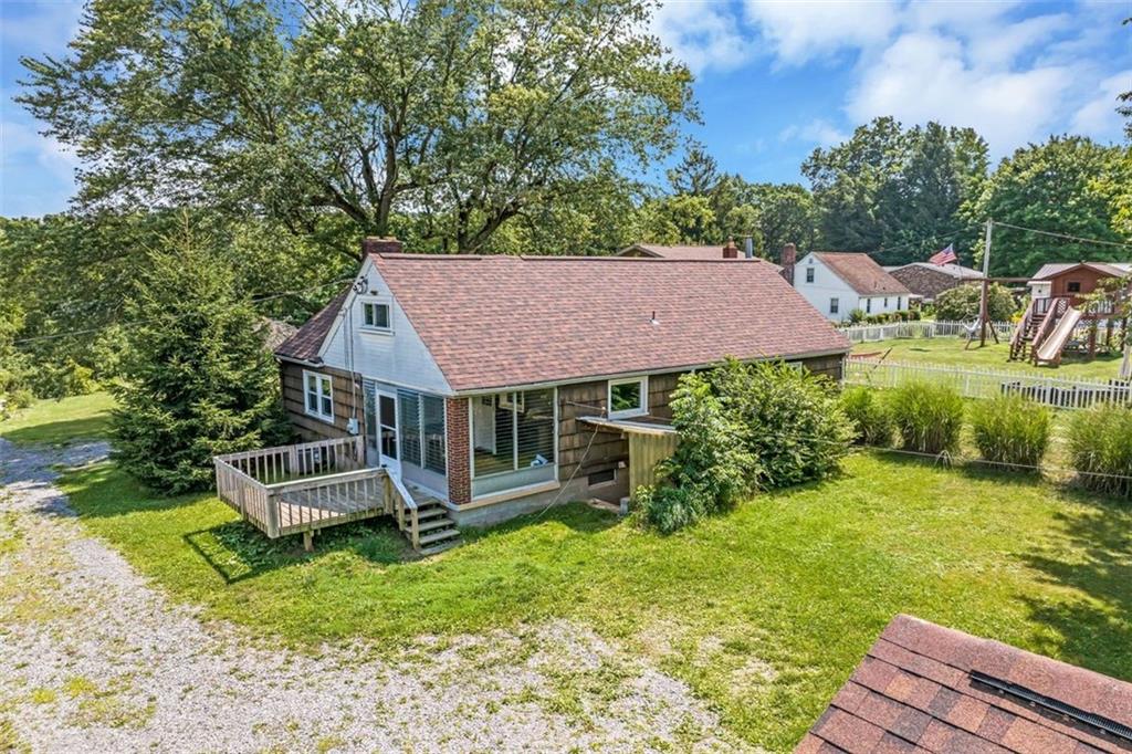 575 State Rte 908 Extension Tarentum, PA 15084 - Photo 30 of 32 an aerial view of a house with garden