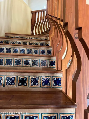 a view of a building