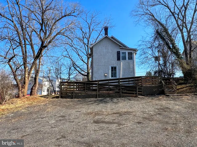 $1,700 | 314 North West Street, Culpeper, VA 22701