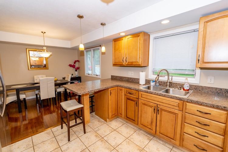 51910 Currant Road Granger, IN 46530 - Photo 7 of 33 Gallery Image 7