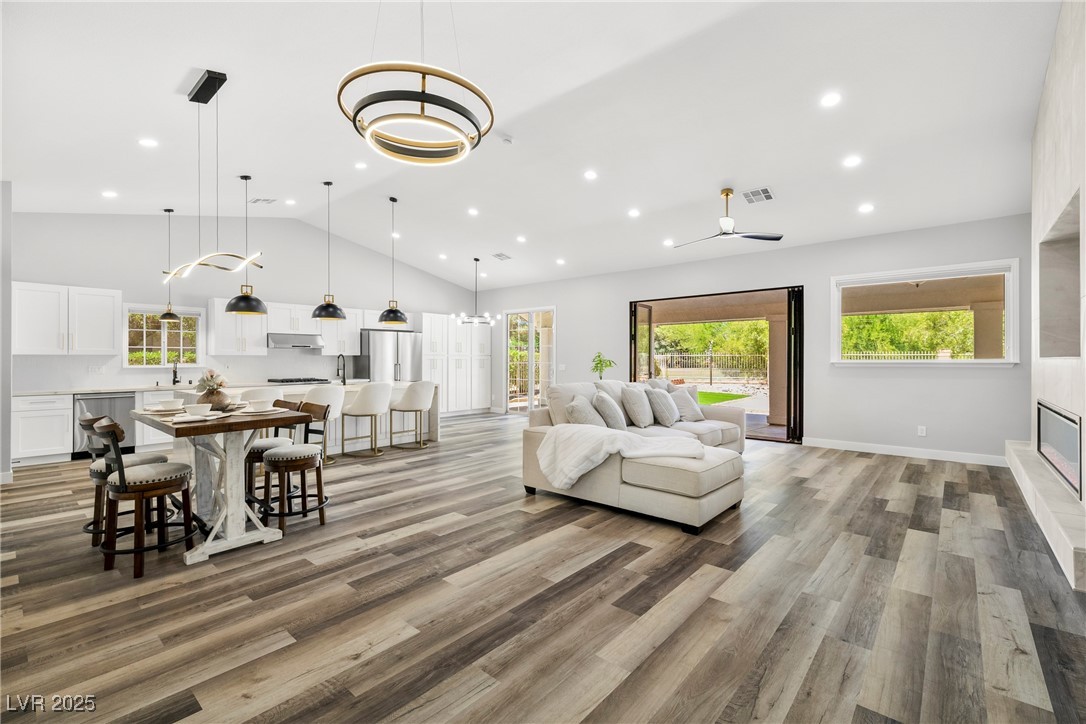 5000 Burr Oak Drive Las Vegas, NV 89130 - Photo 13 of 41