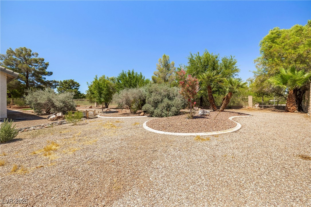 5000 Burr Oak Drive Las Vegas, NV 89130 - Photo 28 of 41