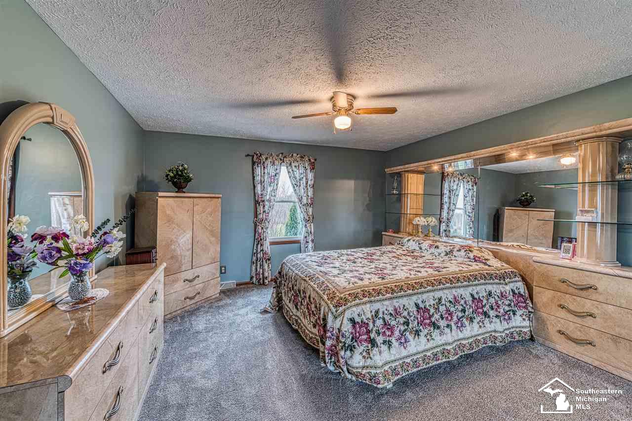1170 Hubbard Road Monroe, MI 48161 - Photo 15 of 39 31367523-14.JPG
