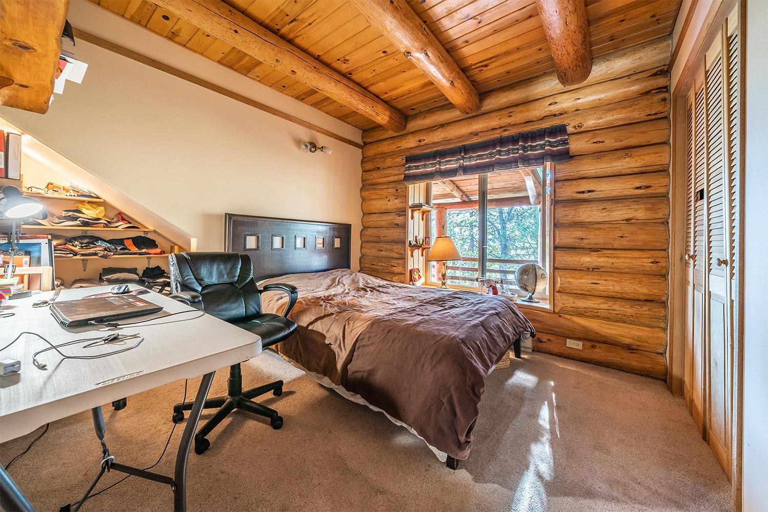 2045 Colestin Road Ashland, OR 97520 - Photo 14 of 34 Additional Photo
