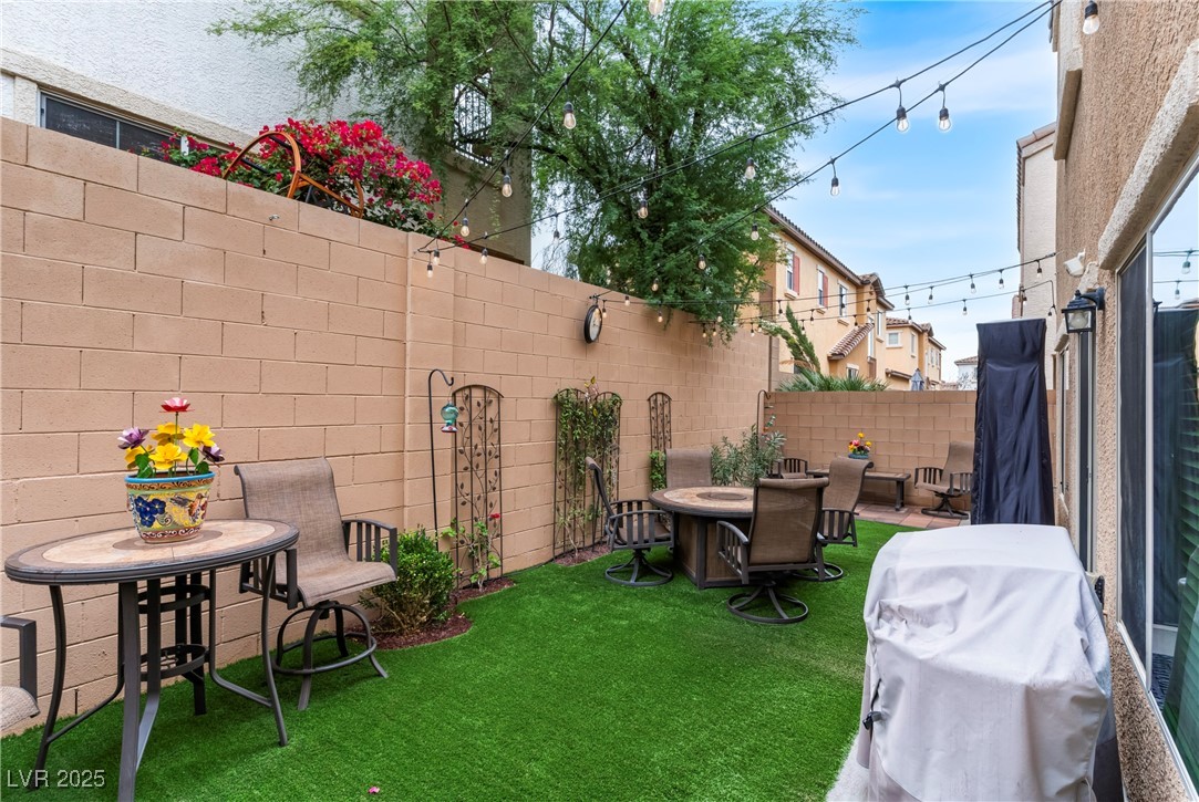 41 Jasmine Point Street Henderson, NV 89074 - Photo 35 of 40