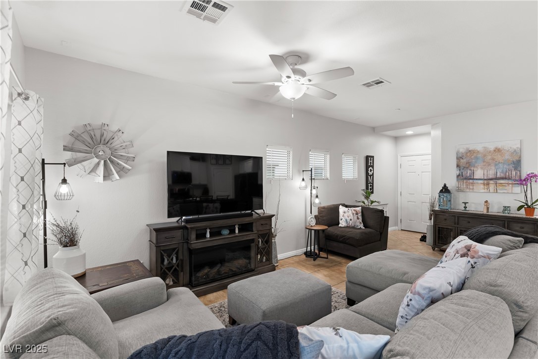 41 Jasmine Point Street Henderson, NV 89074 - Photo 5 of 40