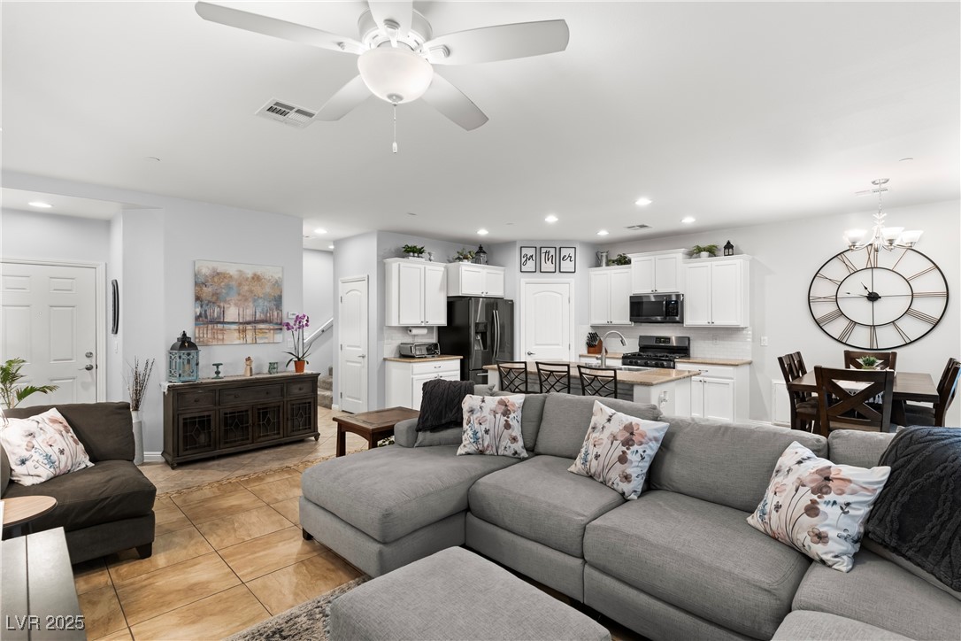 41 Jasmine Point Street Henderson, NV 89074 - Photo 6 of 40