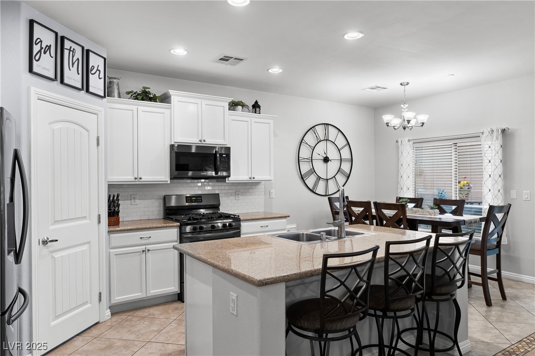 41 Jasmine Point Street Henderson, NV 89074 - Photo 7 of 40