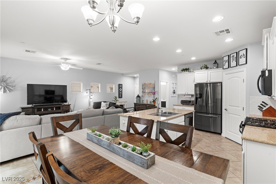 41 Jasmine Point Street Henderson, NV 89074 - Photo 9 of 40