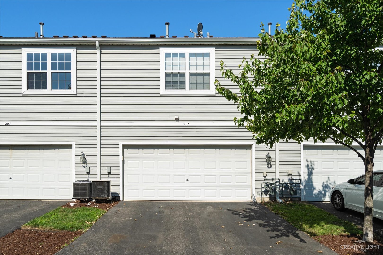 203 Springbrook Trail South Oswego, IL 60543 - Photo 2 of 23