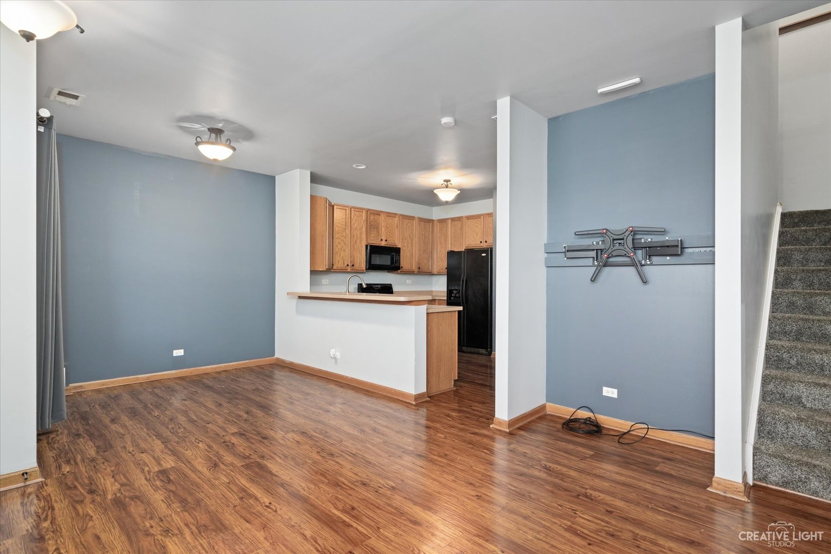 203 Springbrook Trail South Oswego, IL 60543 - Photo 9 of 23