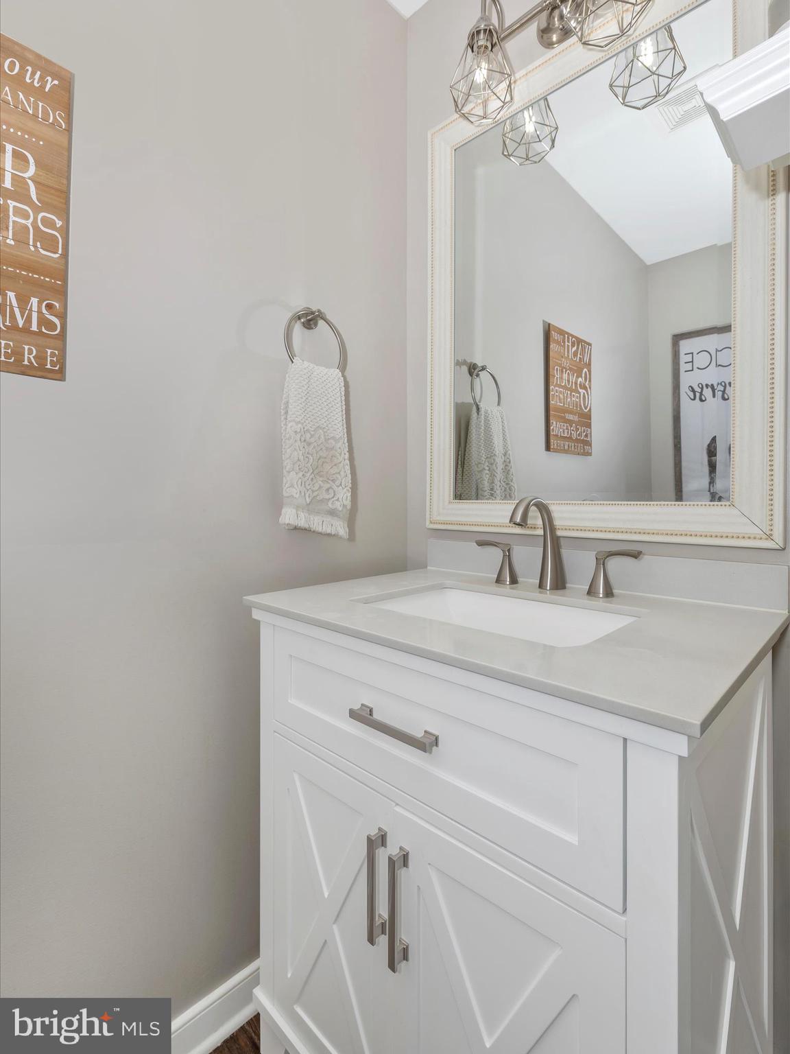 4591 Gene Hemp Road Jefferson, MD 21755 - Photo 19 of 35 Powder Room