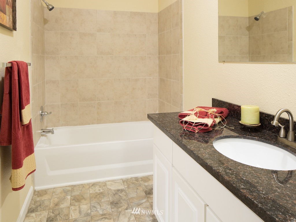 13649 Fagerud Road Southeast Olalla, WA 98359 - Photo 7 of 13 Gallery Image 7