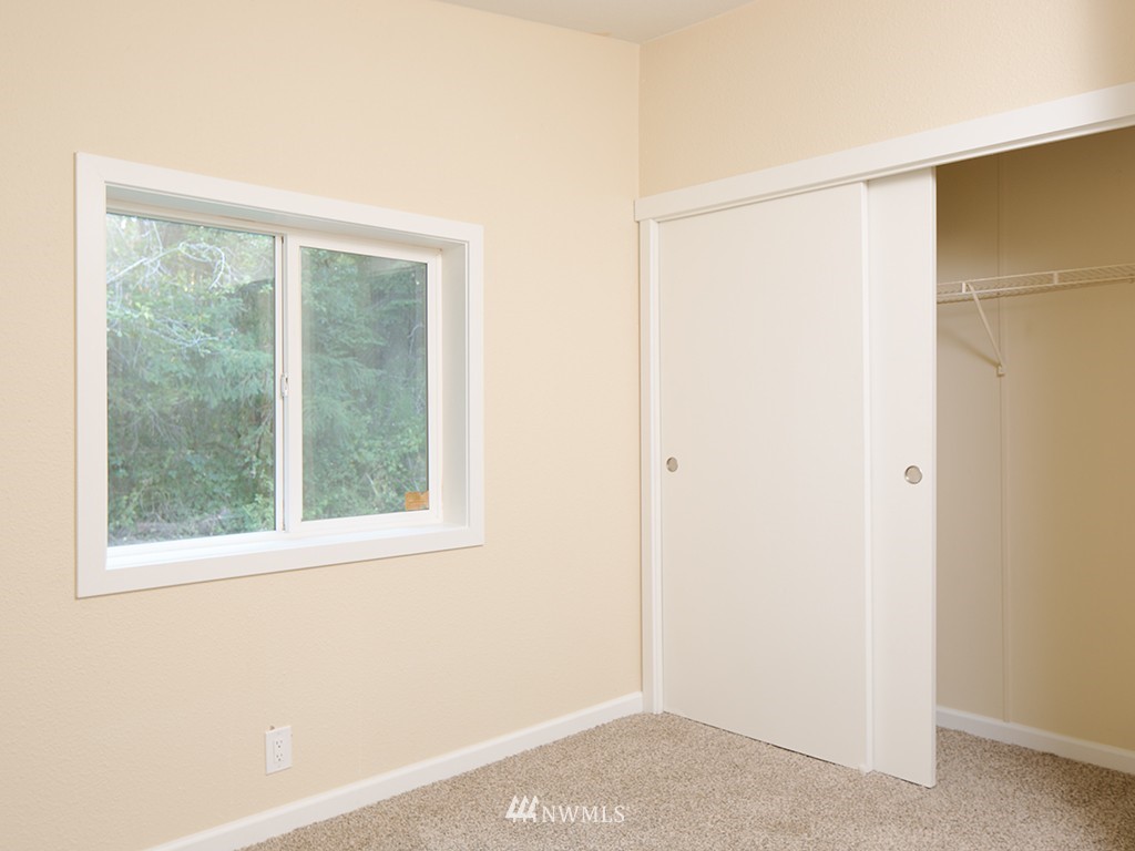 13649 Fagerud Road Southeast Olalla, WA 98359 - Photo 10 of 13 Gallery Image 10