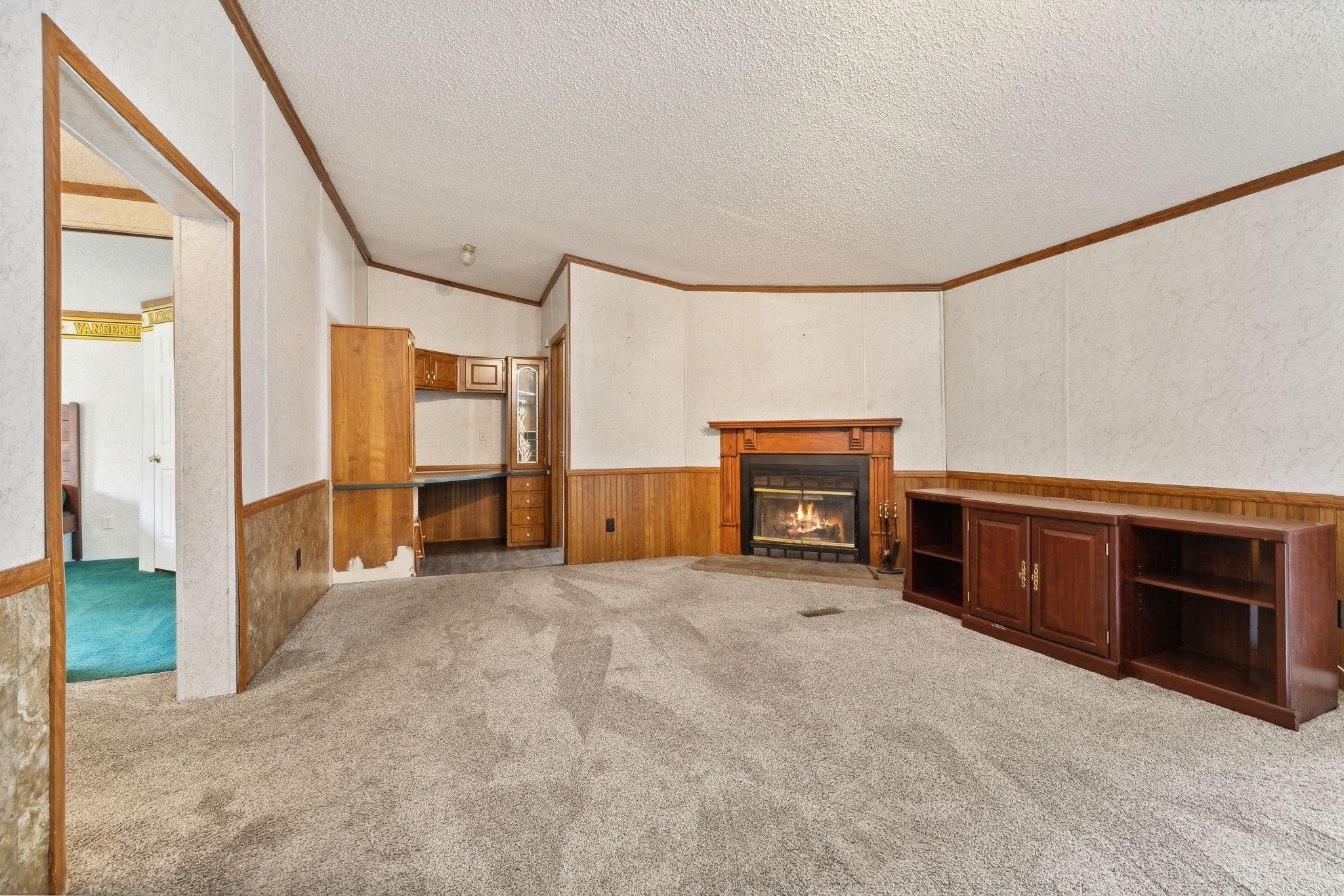 3270 Rocky Valley Road Lebanon, TN 37090 - Photo 23 of 55 a view of an empty room with a fireplace