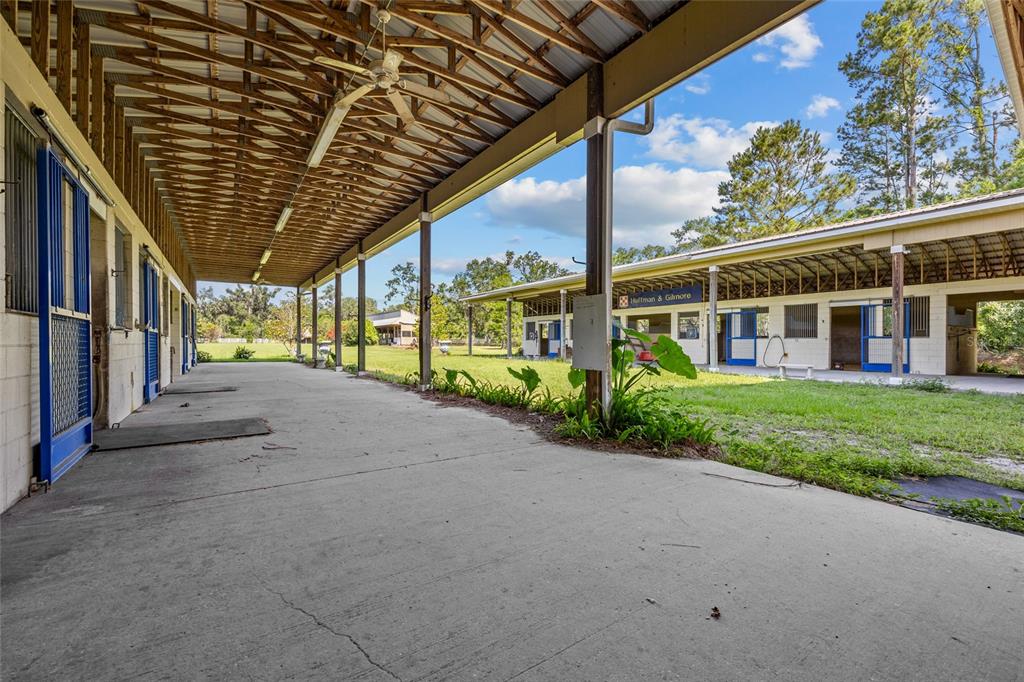 10852 89th Road Live Oak, FL 32060 - Photo 39 of 40 a view of a house with a street
