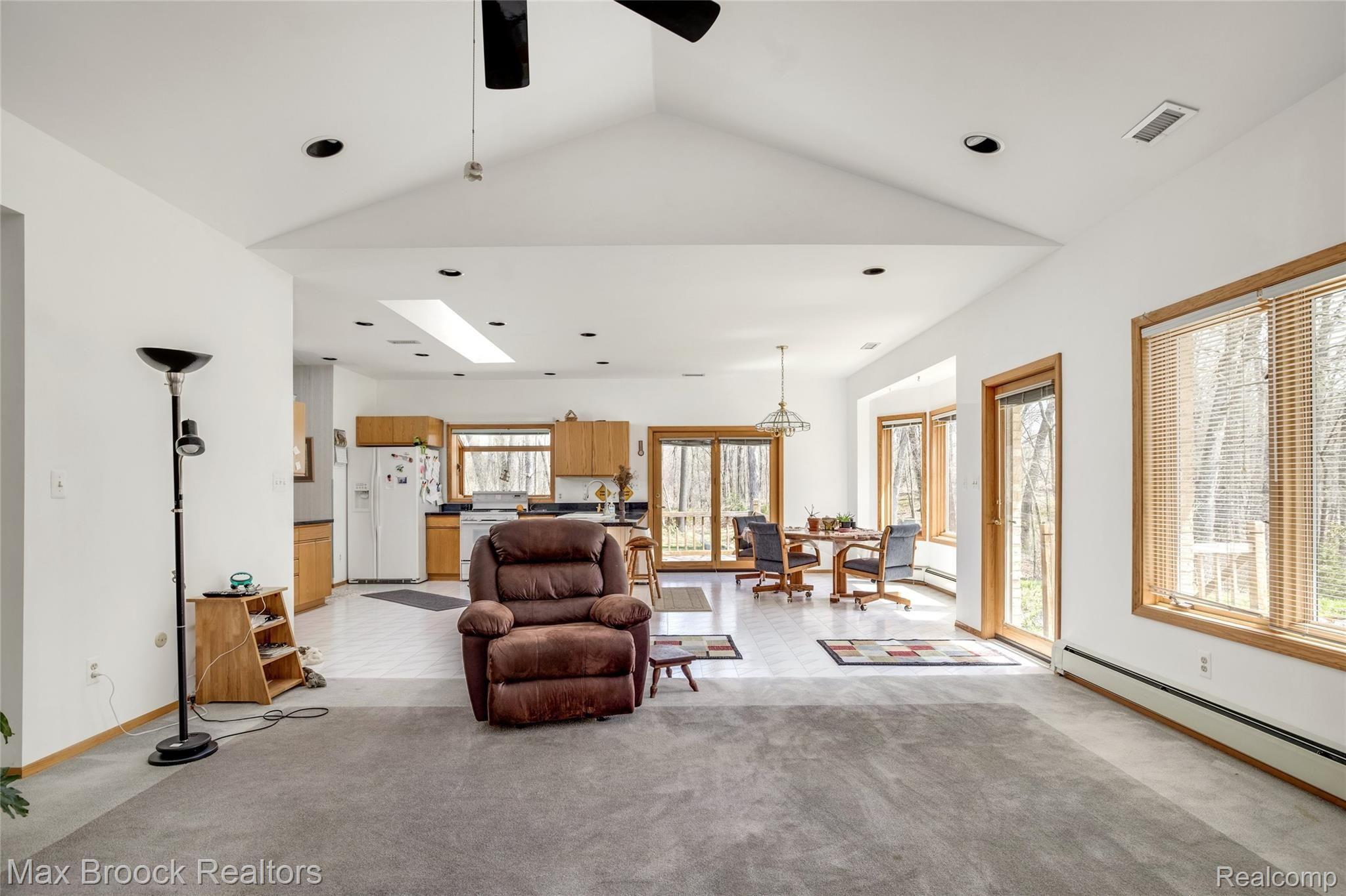4646 Thomas Road Metamora, MI 48455 - Photo 15 of 54 4646 Thomas Rd0017.jpg