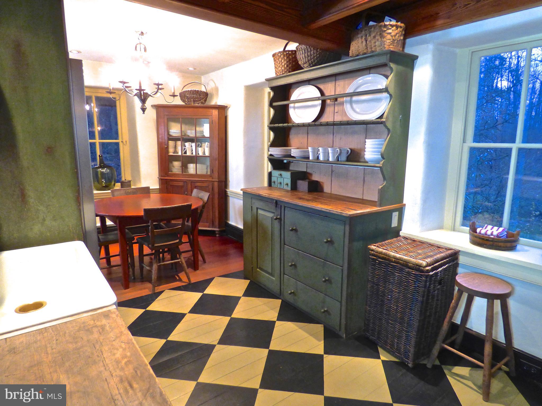 351 Youngs Road Coatesville, PA 19320 - Photo 12 of 25 Gallery Image 12