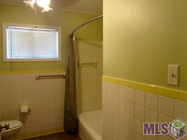 274 St Joseph Street Raceland, LA 70394 - Photo 13 of 25 BATHROOM 1