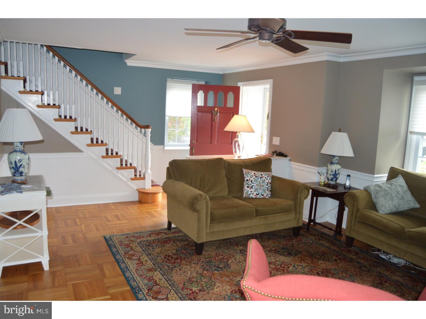 151 Scenic Road Springfield, PA 19064 - Photo 11 of 24 Living Room