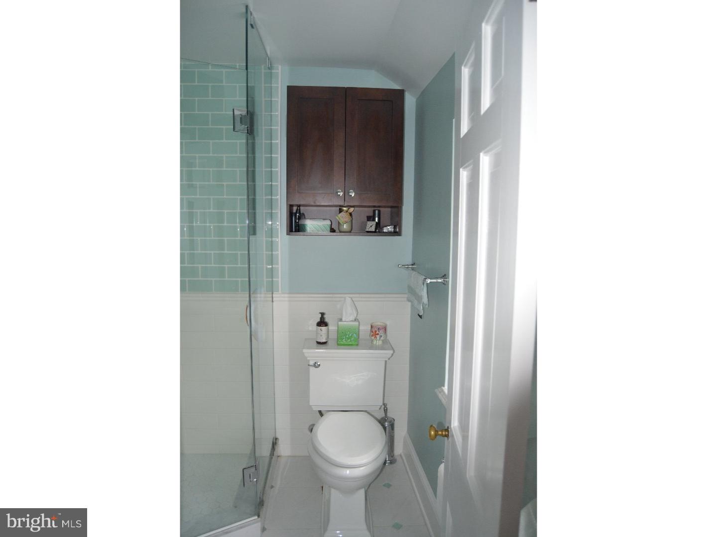 151 Scenic Road Springfield, PA 19064 - Photo 8 of 24 Master Bathroom