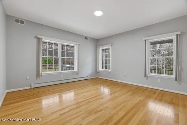 $624,900 | 267 Scenic Drive, Blakeslee, PA 18610