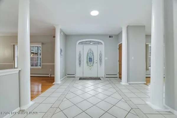 $624,900 | 267 Scenic Drive, Blakeslee, PA 18610