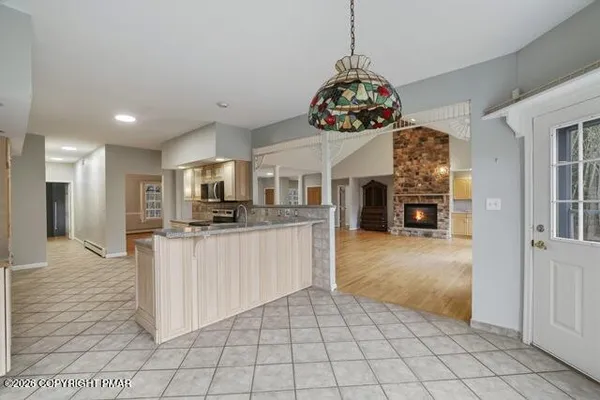 $624,900 | 267 Scenic Drive, Blakeslee, PA 18610