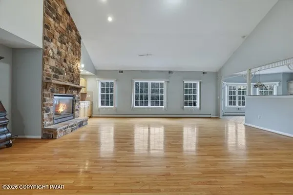 $624,900 | 267 Scenic Drive, Blakeslee, PA 18610