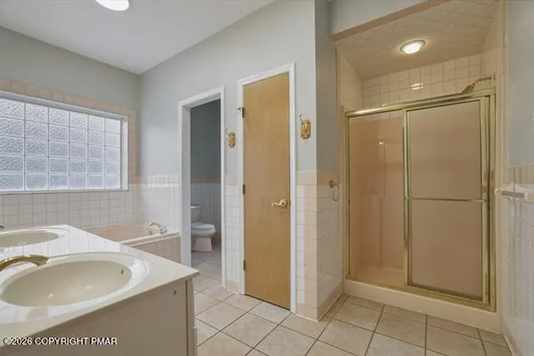 $624,900 | 267 Scenic Drive, Blakeslee, PA 18610