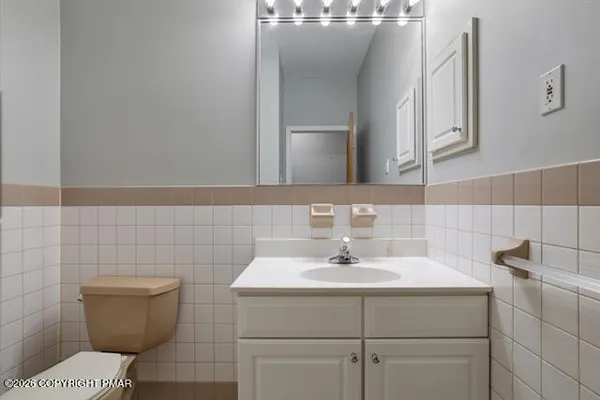 $624,900 | 267 Scenic Drive, Blakeslee, PA 18610