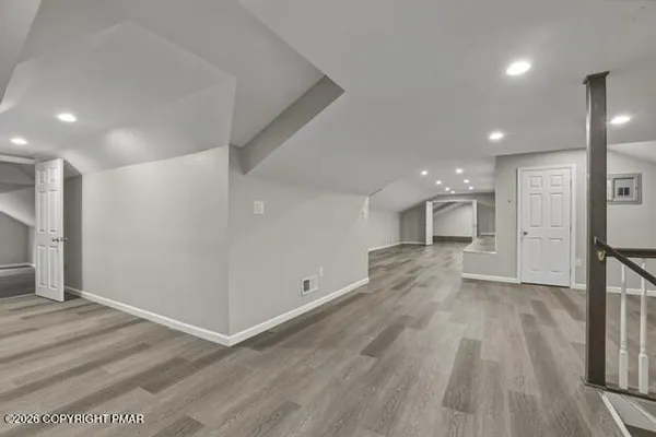 $624,900 | 267 Scenic Drive, Blakeslee, PA 18610