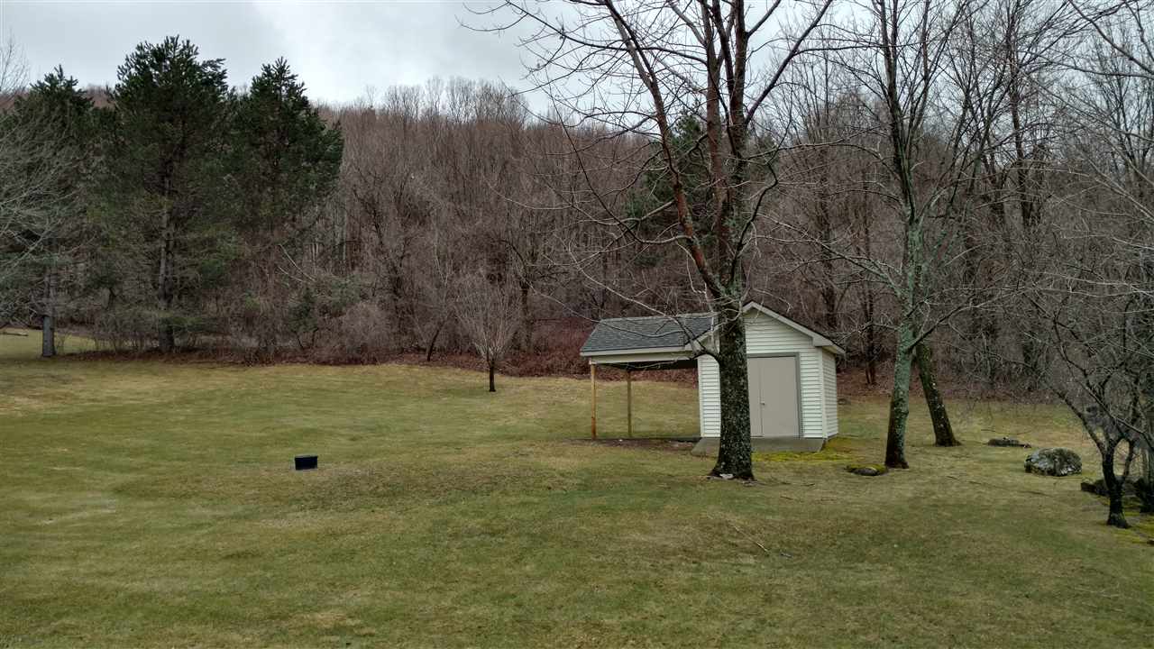 311 Fox Hill Road Bennington, VT 05201 - Photo 6 of 30