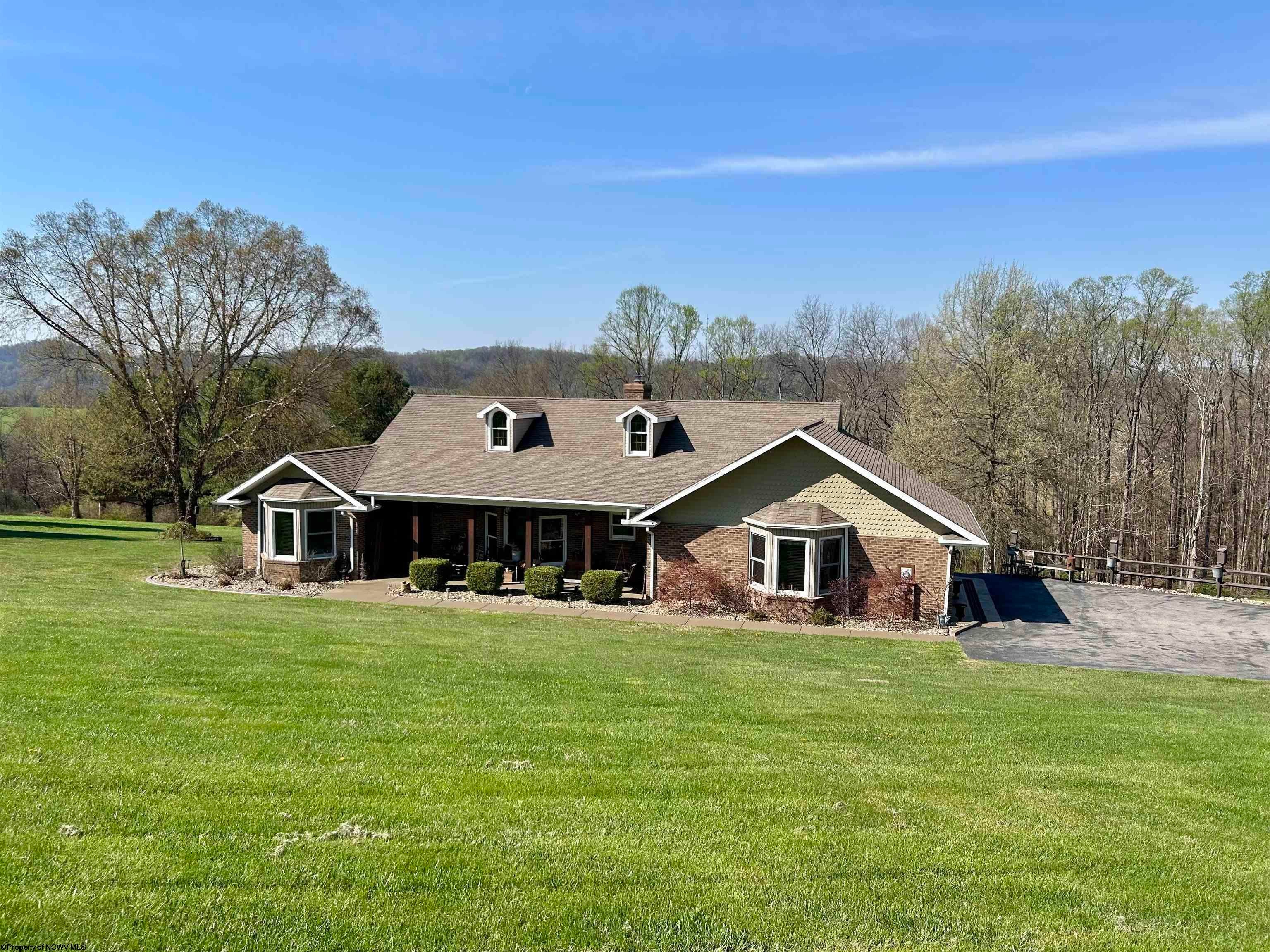 7320 Scottsdale Road Fairmont, WV 26554 - Photo 1 of 46 Gallery Image 1