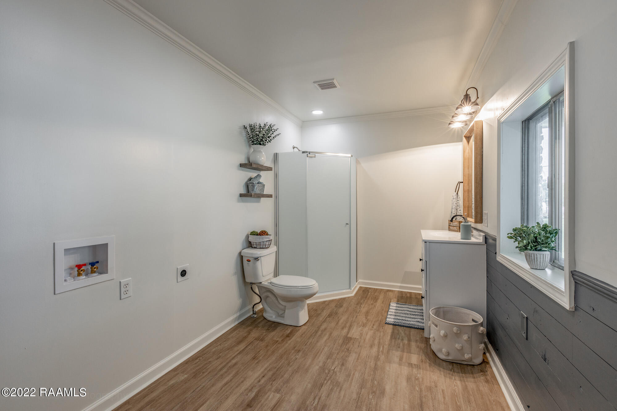 2515 Captain Cade Road Broussard, LA 70518 - Photo 7 of 18 Laundry & Bathroom
