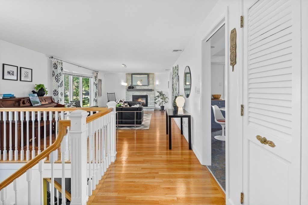 11 Phinney Road Lexington, MA 02421 - Photo 14 of 41 Gallery Image 14