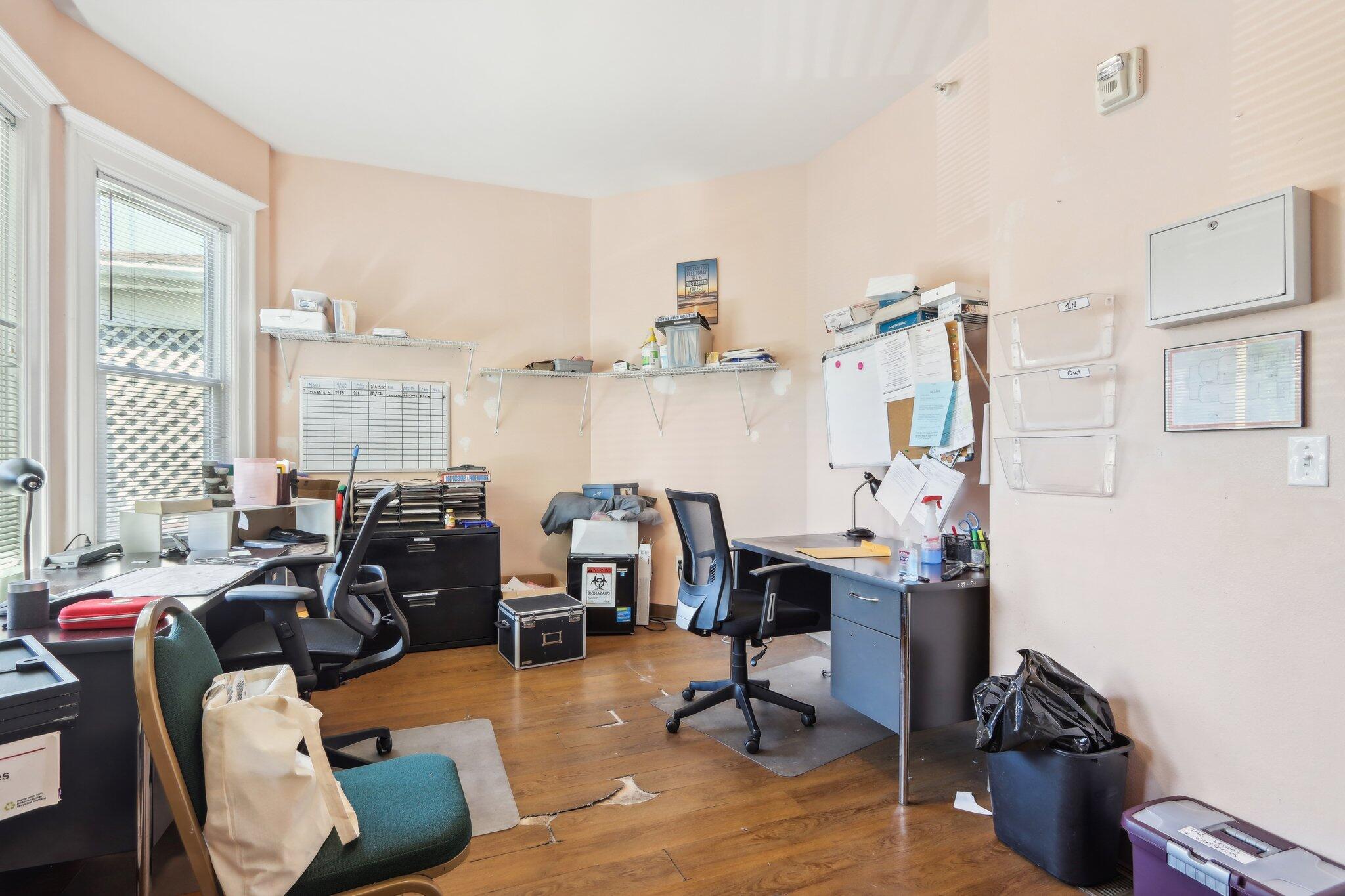 1022 West Madison Street, Unit 1024 Milwaukee, WI 53204 - Photo 14 of 46 private office