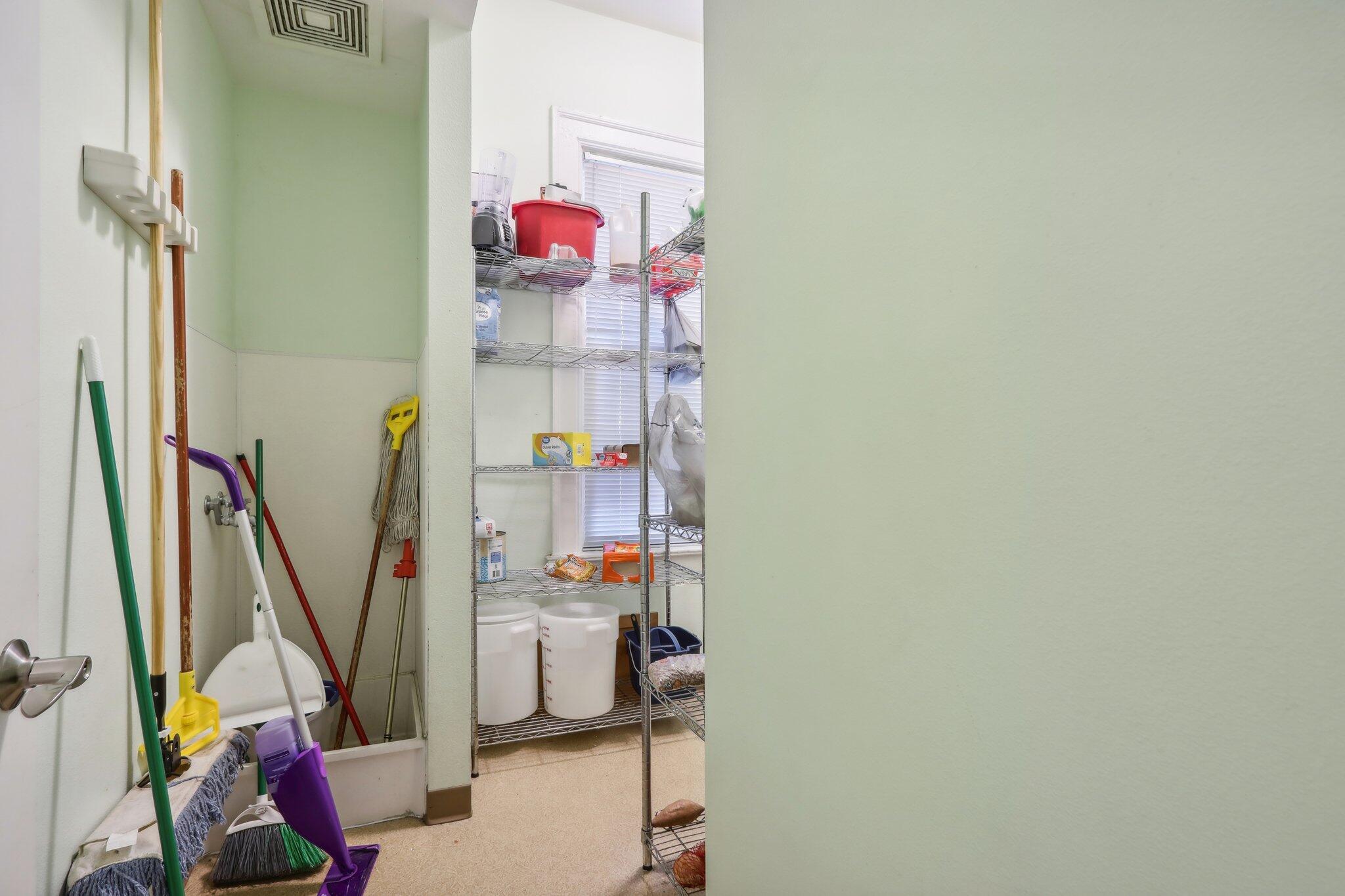 1022 West Madison Street, Unit 1024 Milwaukee, WI 53204 - Photo 19 of 46 Storage Space