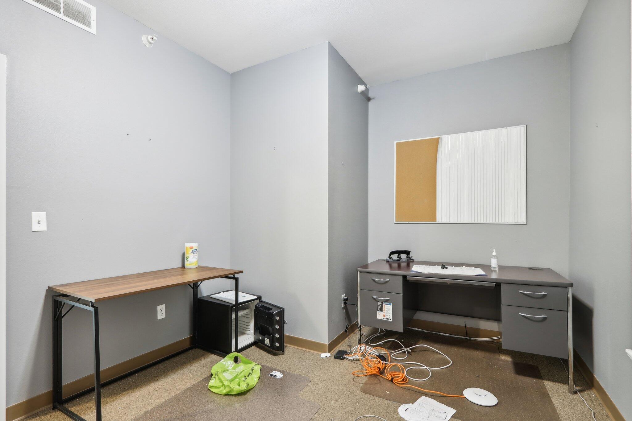 1022 West Madison Street, Unit 1024 Milwaukee, WI 53204 - Photo 29 of 46 Bedroom 3