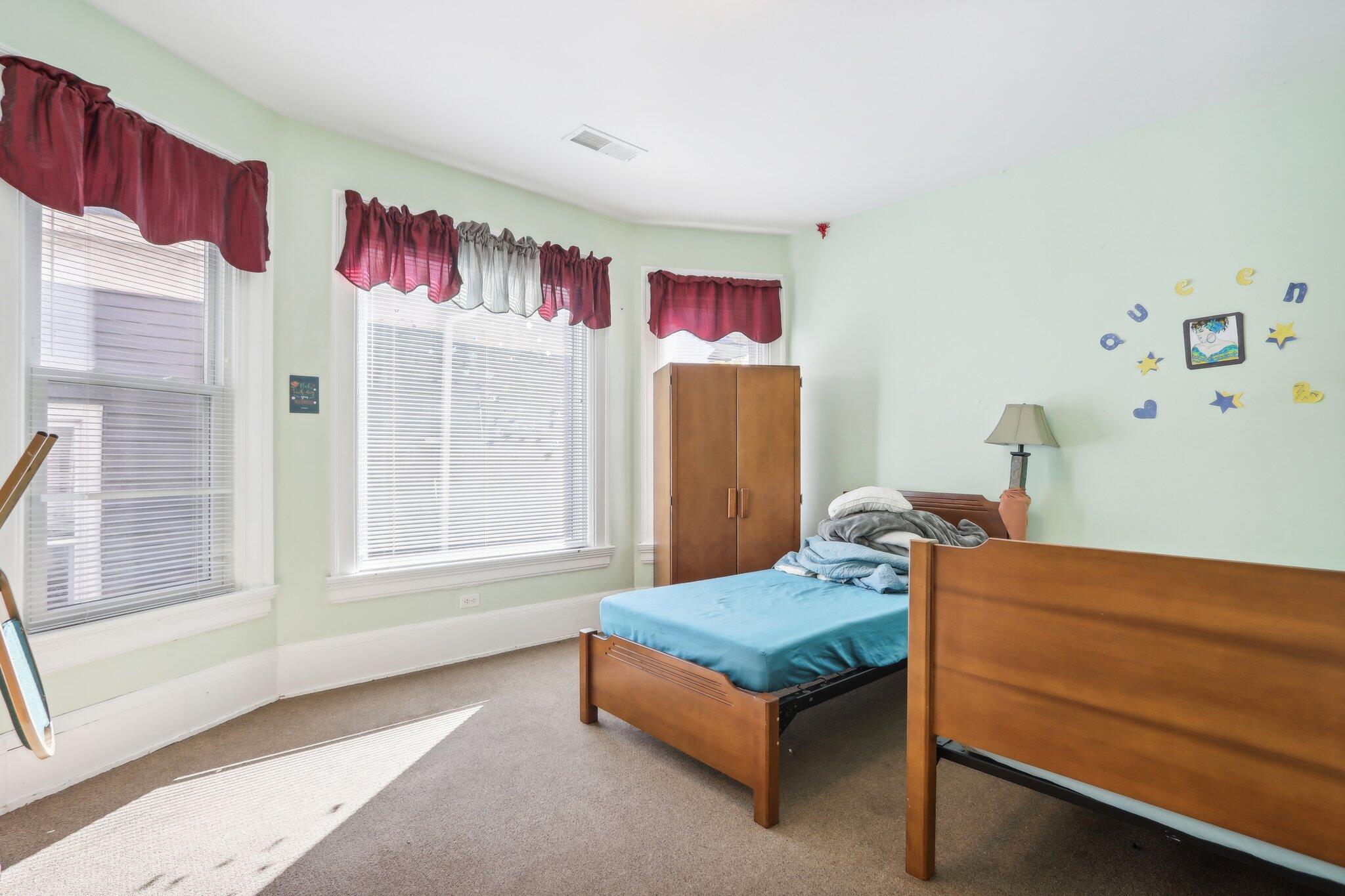 1022 West Madison Street, Unit 1024 Milwaukee, WI 53204 - Photo 30 of 46 Bedroom 4