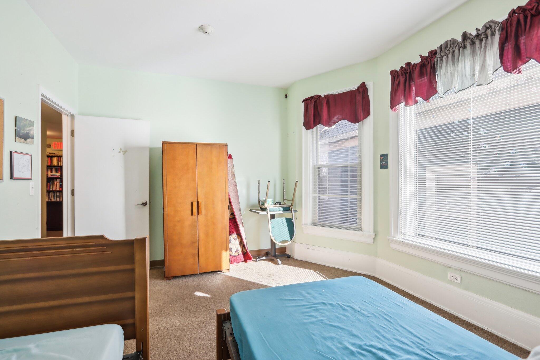 1022 West Madison Street, Unit 1024 Milwaukee, WI 53204 - Photo 32 of 46 Bedroom 4